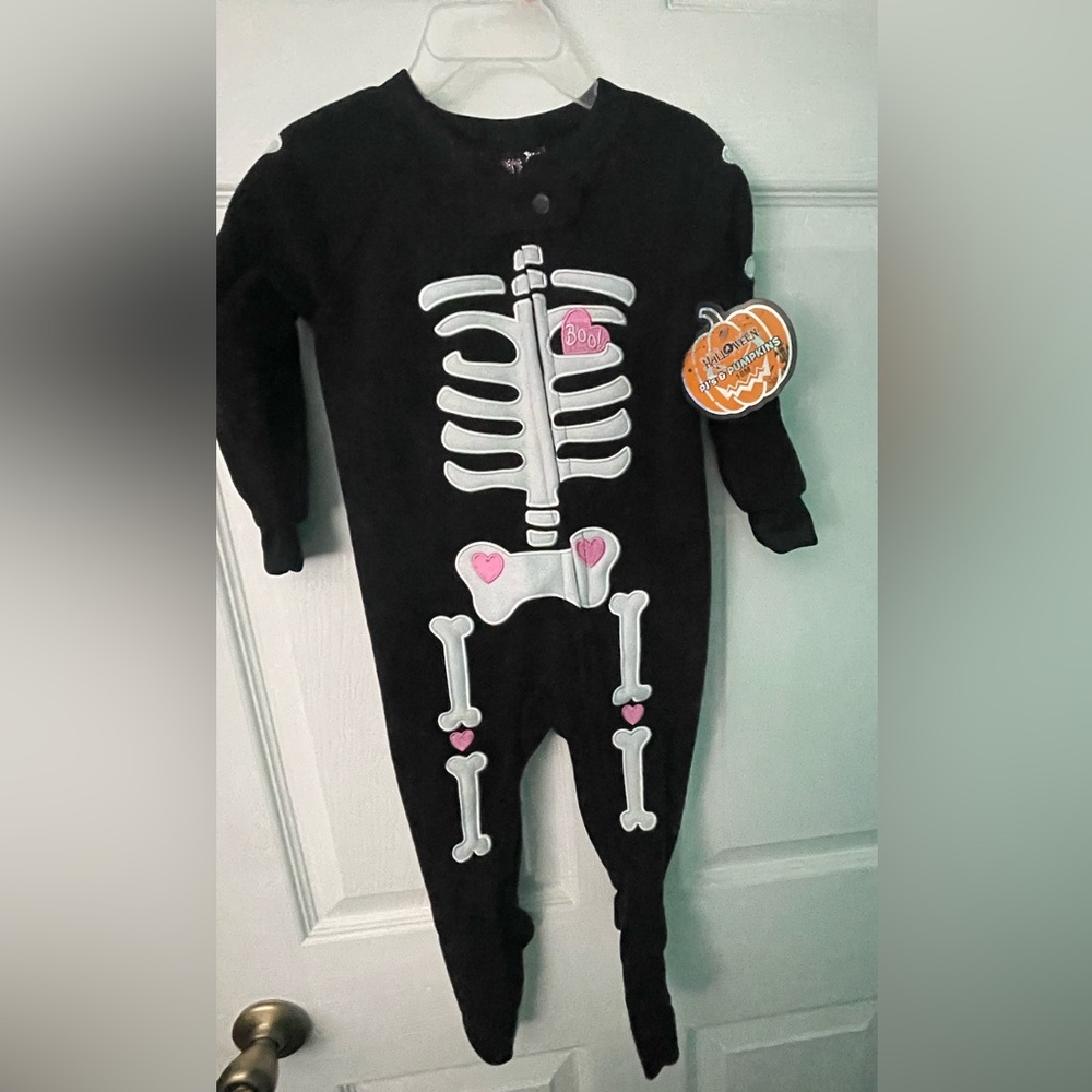 PJ’S And Pumpkins Black Skeleton Baby Onesie Pajamas Halloween Costume 18M